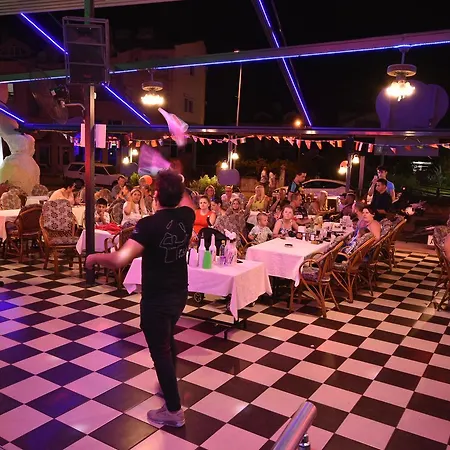 公寓式酒店 金橙公寓 马尔马里斯